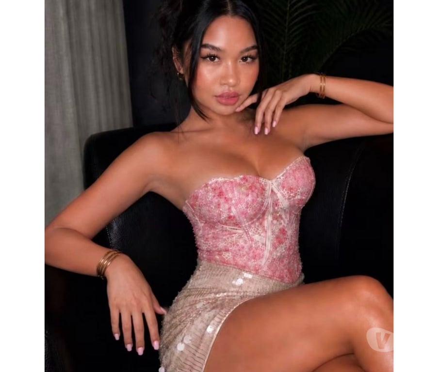 Escorts South West London Merton Park - South West London - Photos for Philippines 🇵🇭 With ❤️ 2 Girls