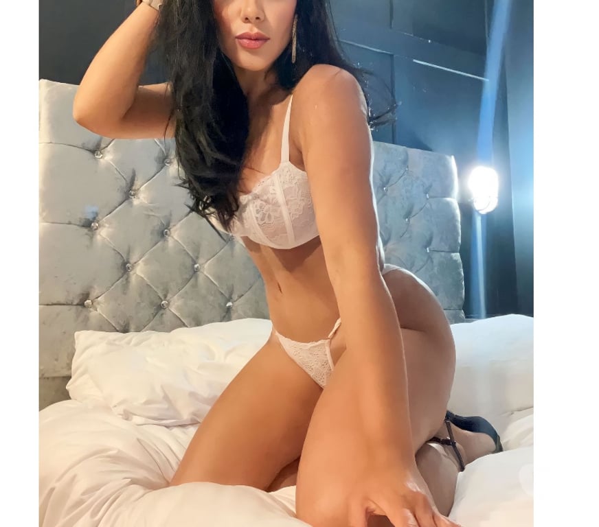 Escorts Greater Manchester Stockport - Photos for MEL FOXER INCALL OUTCALL