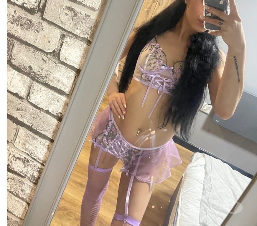 Escorts Tyne and Wear Sunderland - Photos for Slim brunette 😈sexy curves 🥵SLOPPY OWO
