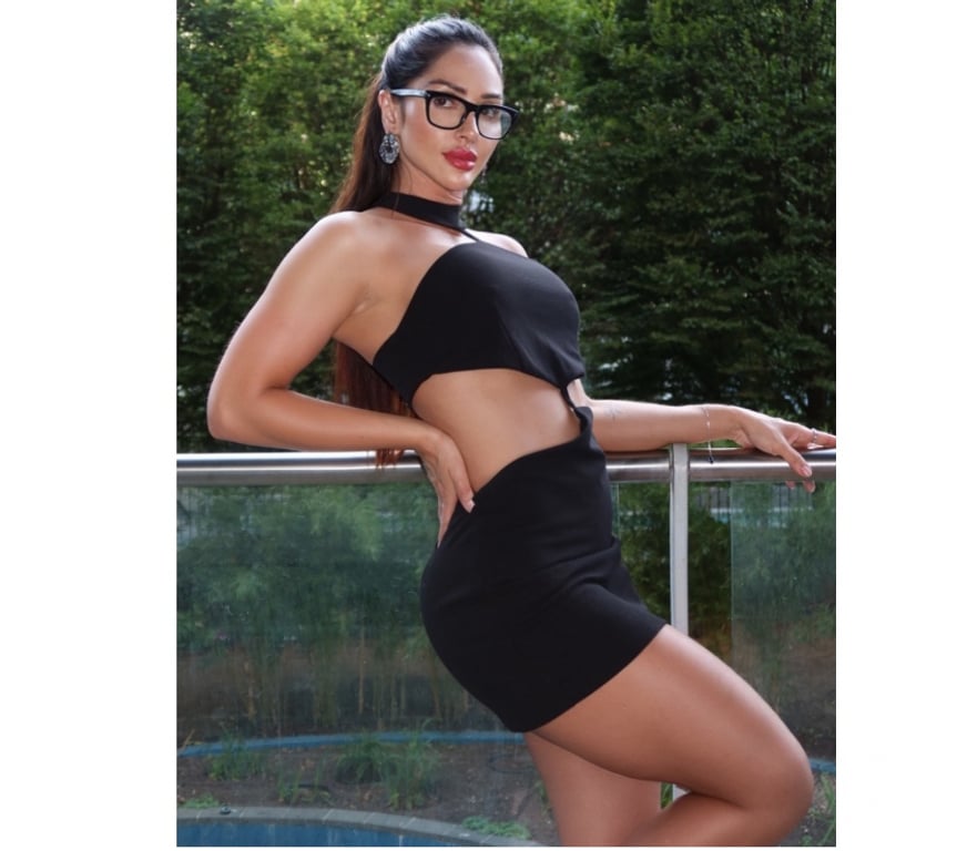 Escorts South West London Battersea - South West London - Photos for Scarlet New 🔥Real pics 💥GENUINE,Very sexy ,..