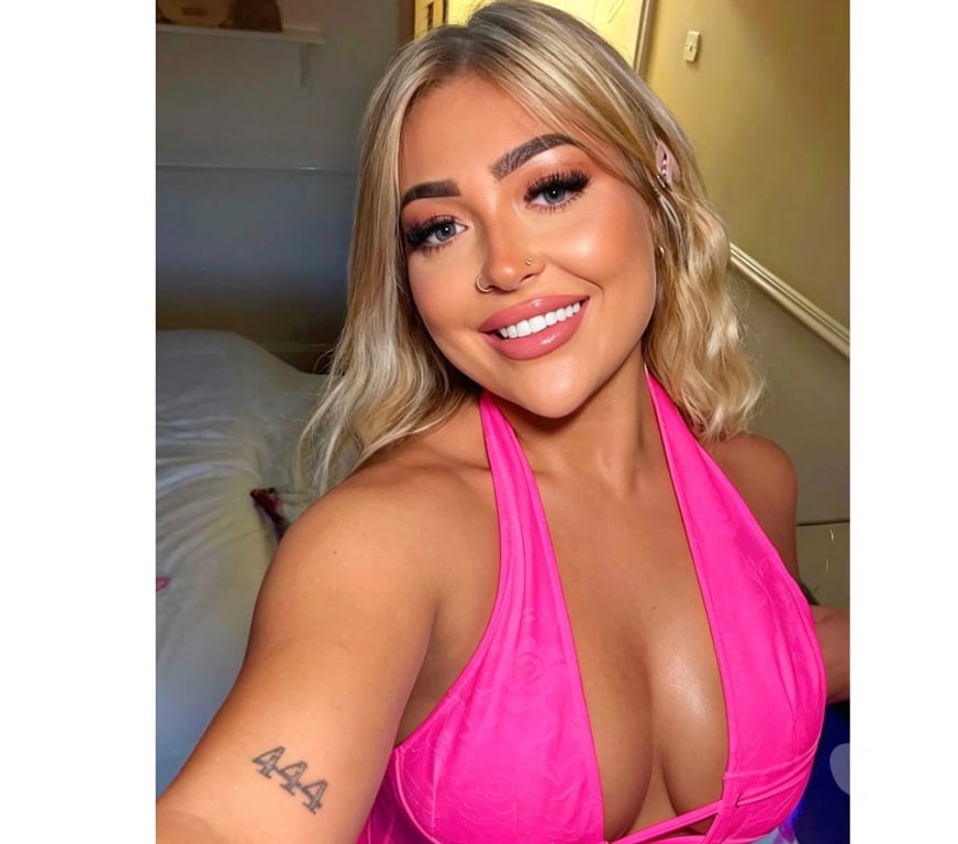 Escorts Kent Dartford - Photos for 🆂🆄🅿🅴🆁 🅷🅾🆃 OUTCALL NO DEPOSIT💯