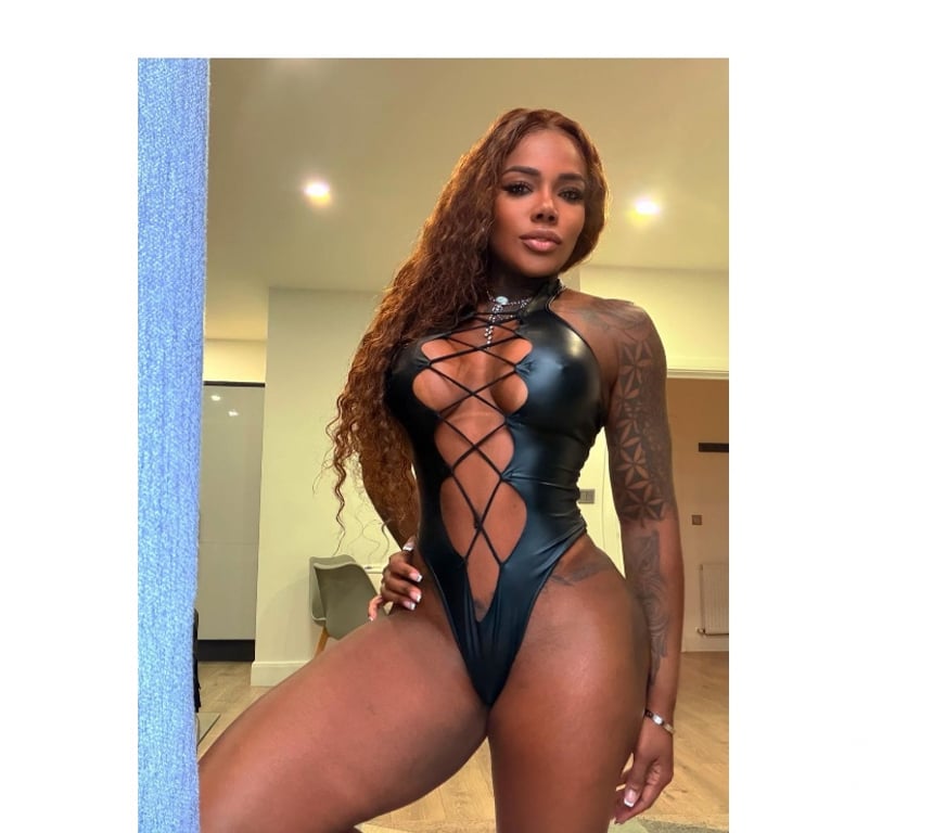 Escorts Shropshire Telford and Wrekin - Photos for Bella 😍👄sexy gorgeus 🇧🇷