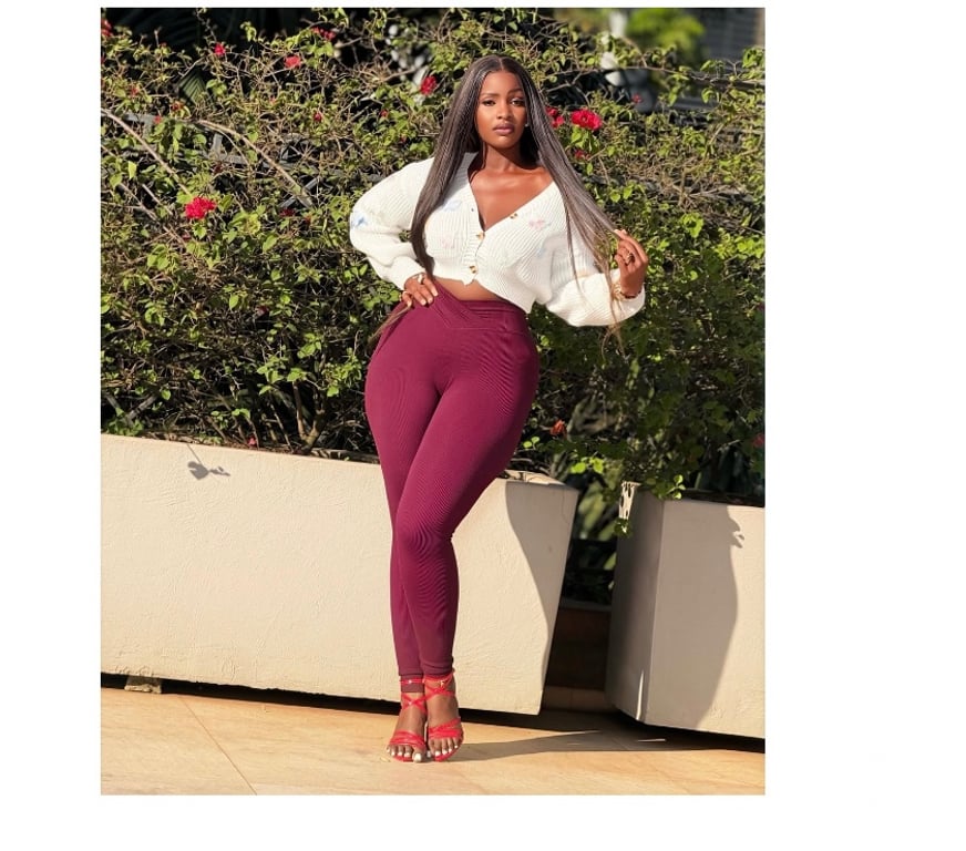 Escorts Hampshire Southampton - Photos for Your sexy hot chocolate is here. Big ass, best owo.🍑💦