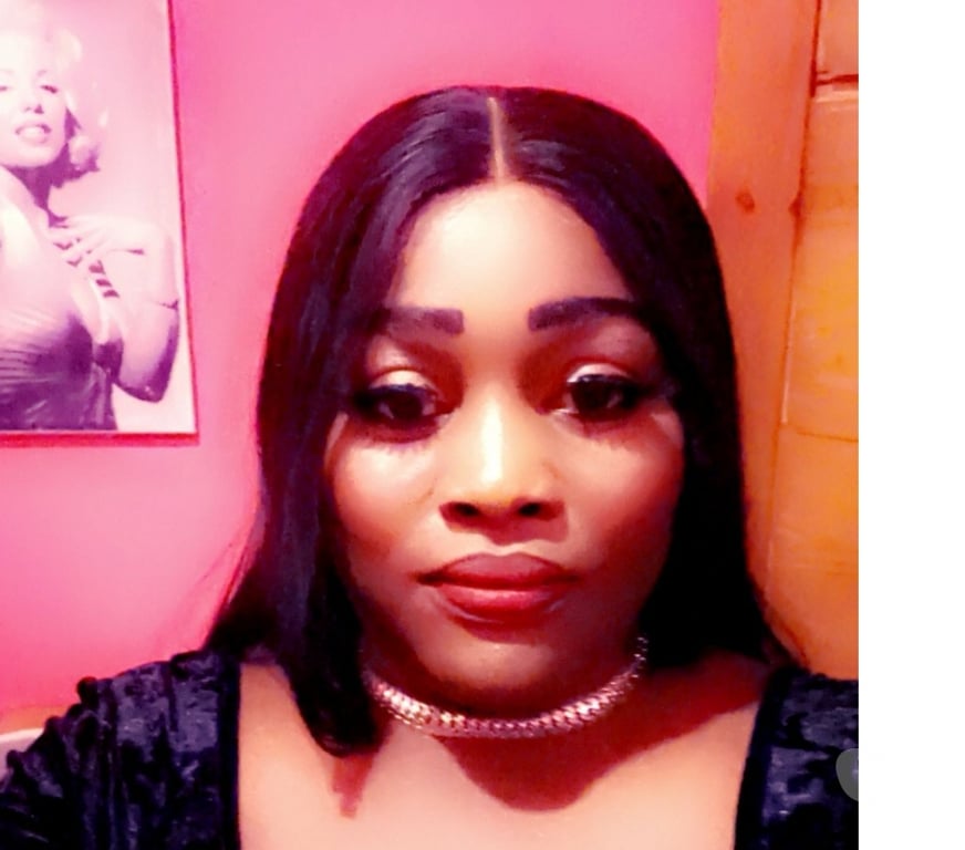 Escorts Warrington Warrington Town Centre - Warrington - Photos for New in town sexy ebony