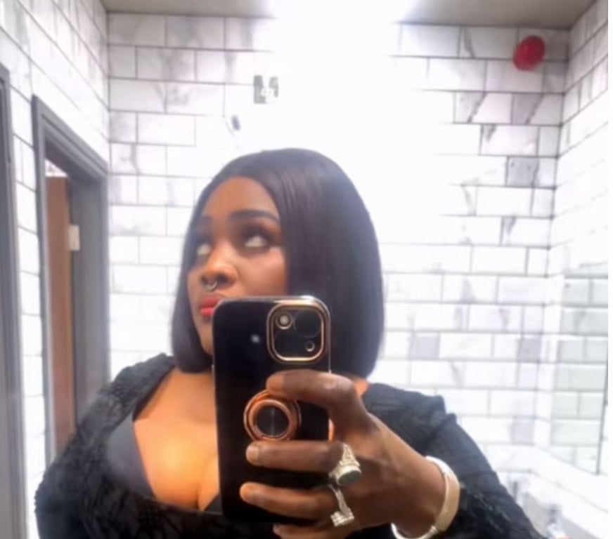 Escorts Warrington Warrington Town Centre - Warrington - Photos for New in town sexy ebony