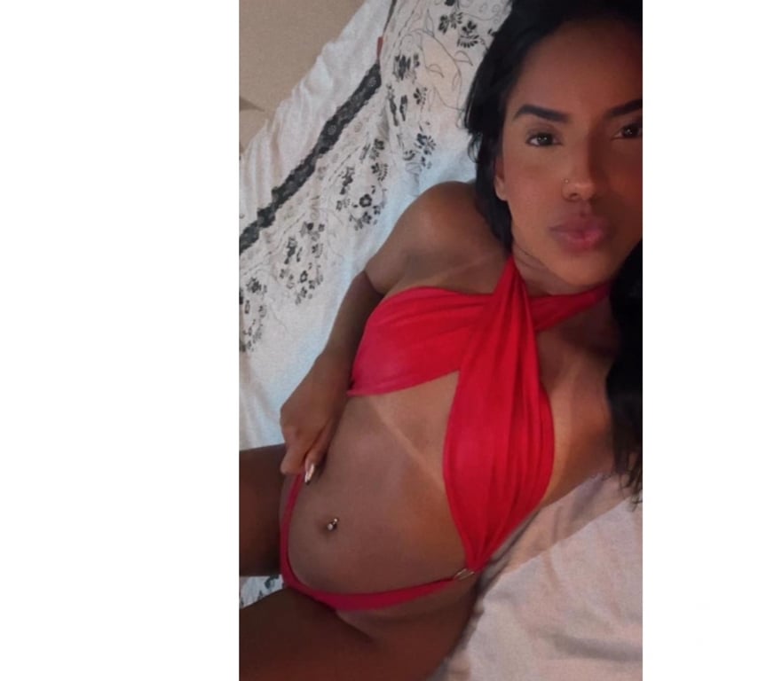 Escorts East London Little Ilford - East London - Photos for 🫦Isabela, a Latina new to the country🇧🇷