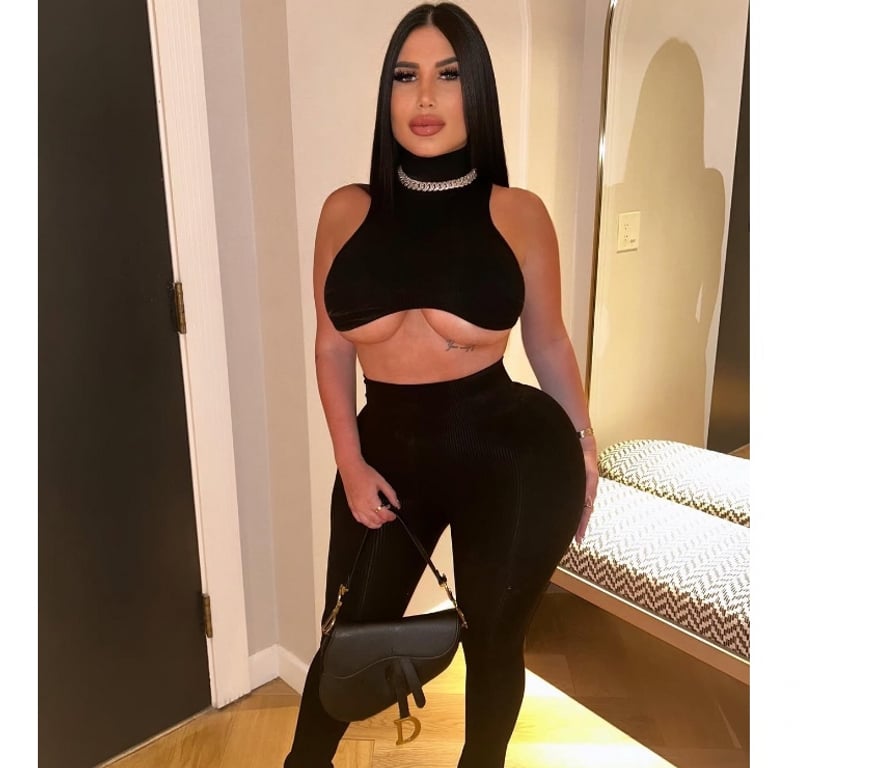 Escorts Essex Thurrock - Essex - Photos for Beautiful escort😘latina
