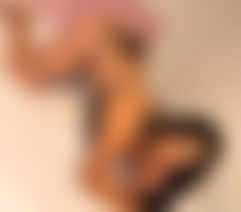 Escorts Lancashire Blackburn with Darwen - Photos for Sara New Best service party 🥂