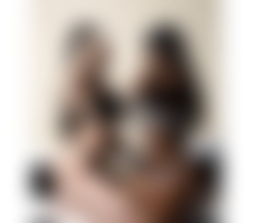 Escorts South East London Catford - South East London - Photos for Luiza Sales & Letícia Soares