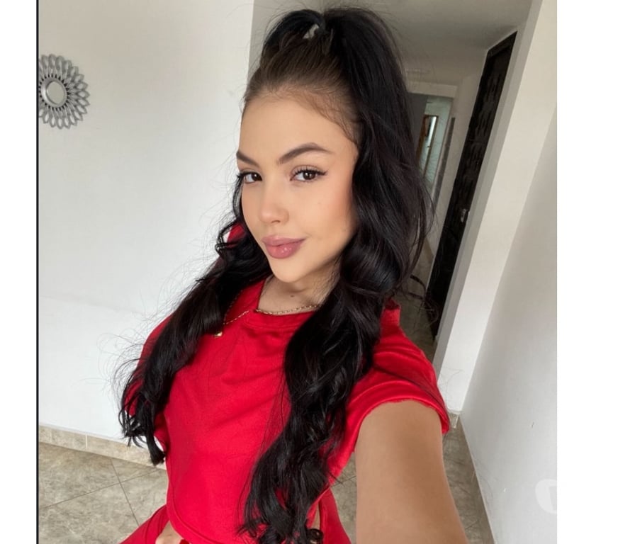 Escorts West Northamptonshire Northampton - West Northamptonshire - Photos for Bruna Hot Brunette 🔥 Party 🥳