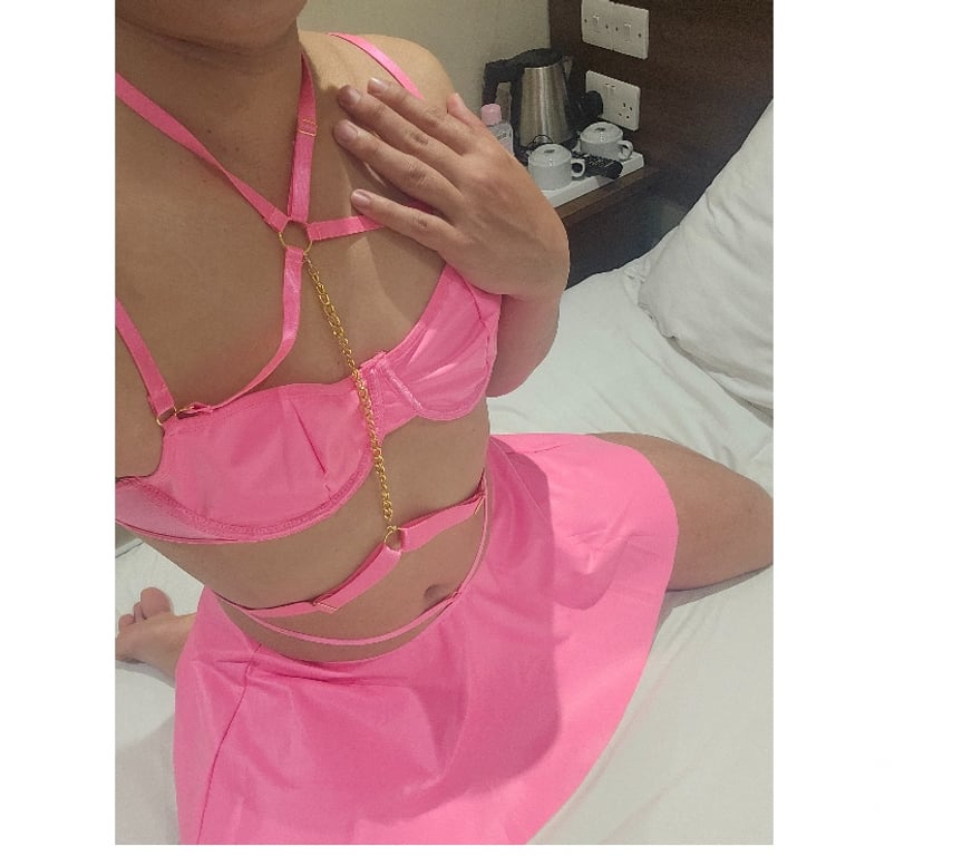 Escorts Bedfordshire Luton - Photos for Thai ladyboy Massage 70£ per hour