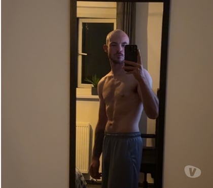 Photos for Theo | Hung Dom Top
