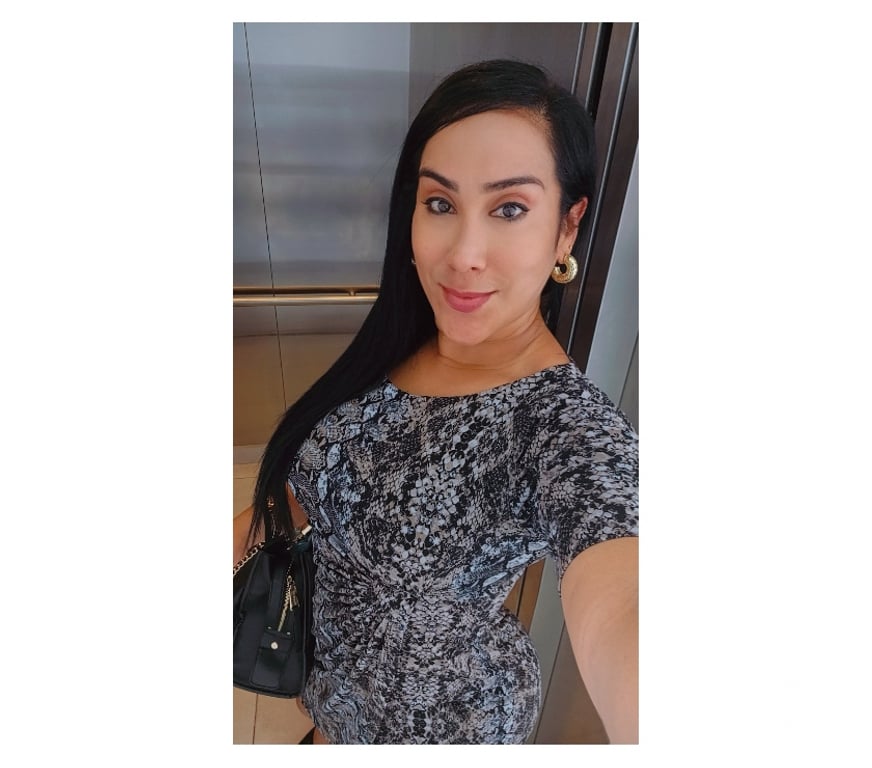 Escorts North London Enfield - Photos for CURVY BEAUTY Queen ✈️ REAL PHOTOS 🔥 NATURAL