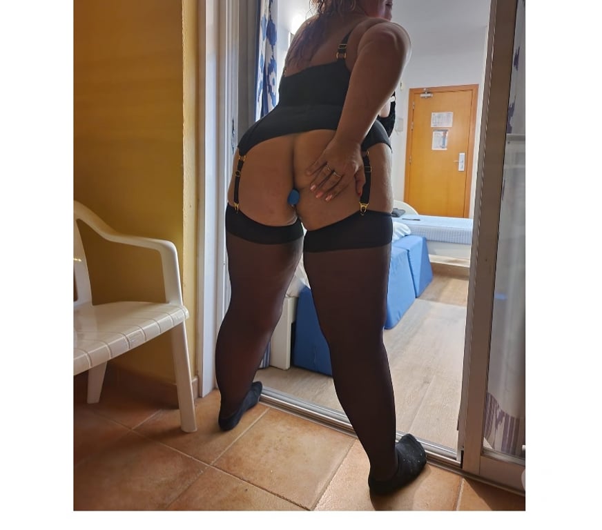 Escorts Wiltshire Chippenham - Wiltshire - Photos for 💞 Busty 💞 Married 💞 Milf 💞