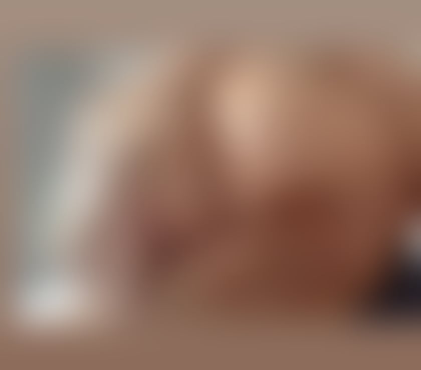 Escorts East London Canary Wharf - East London - Photos for British busty Jess 