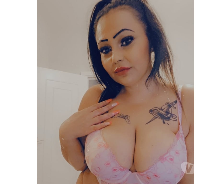Escorts East London East Ham - East London - Photos for 🩷SEXY GINA🩷BACK QUEEN💋