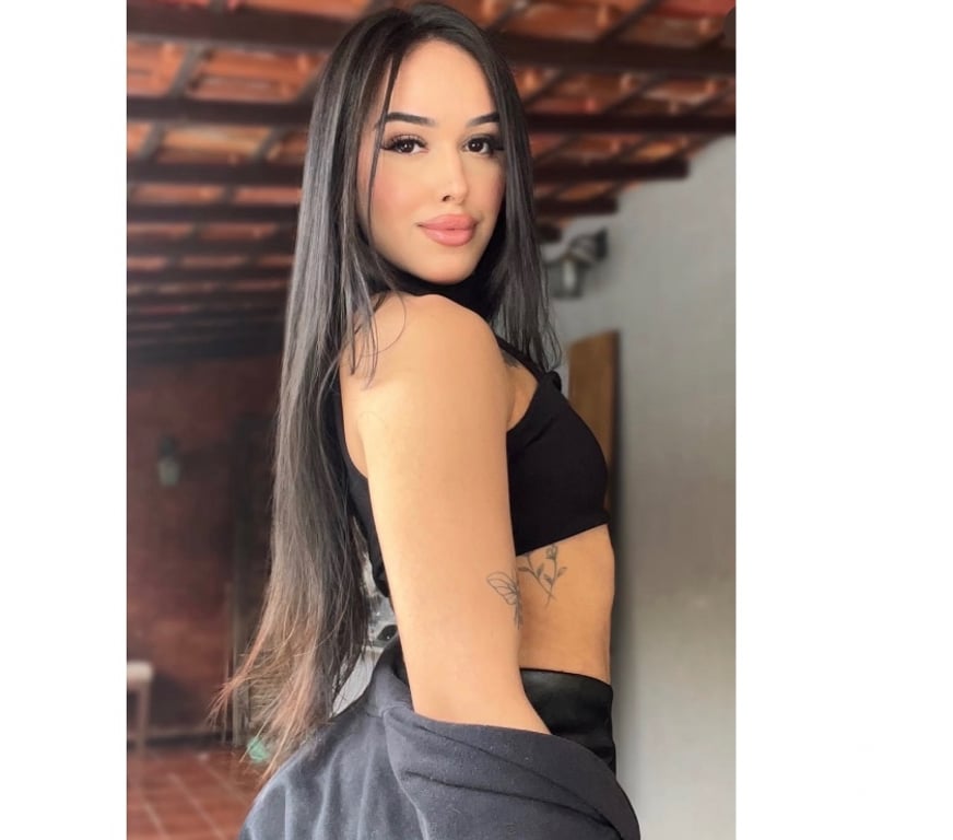 Escorts North West London Golders Green - North West London - Photos for Victoria 🇧🇷 No rush 🔥🥳