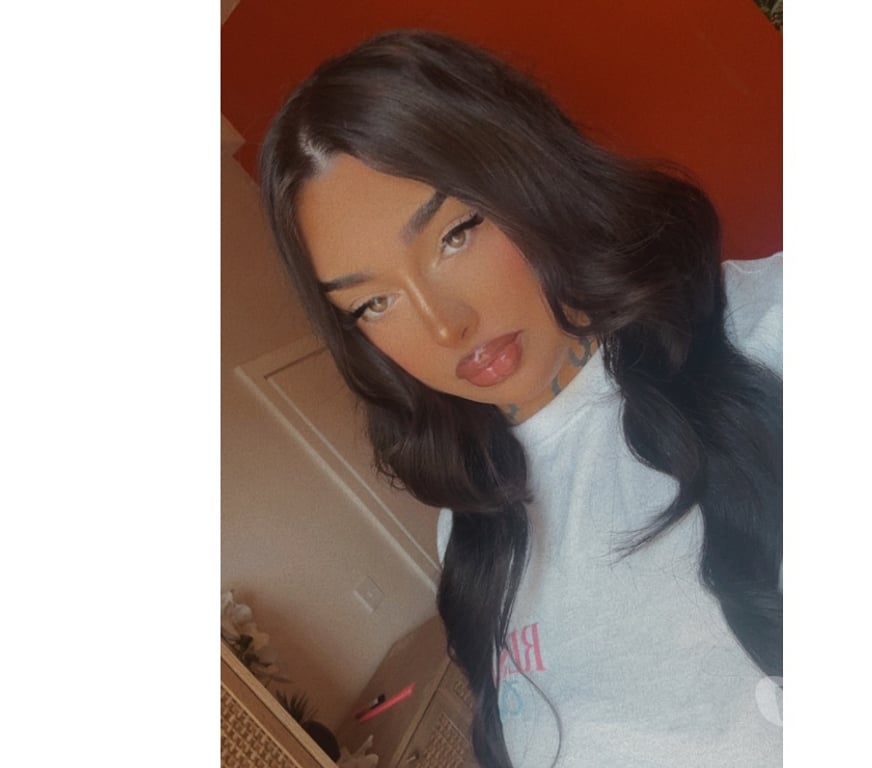 Trans Escorts West Midlands Sandwell - Photos for Aysha in B15 ,for 6days xoxox