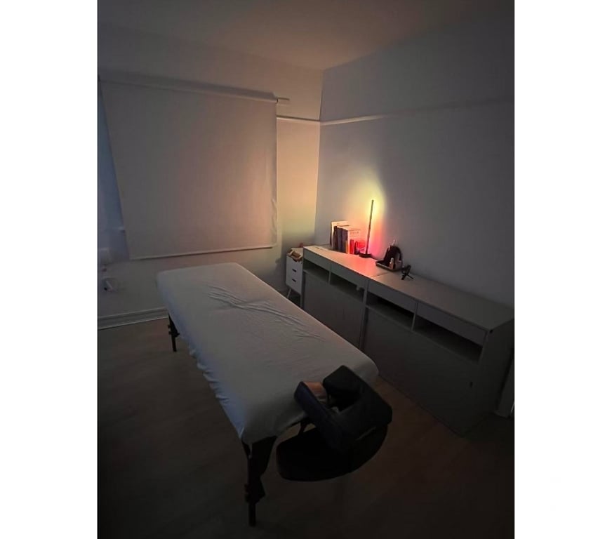 Escorts North West London Euston Station - North West London - Photos for london male massage