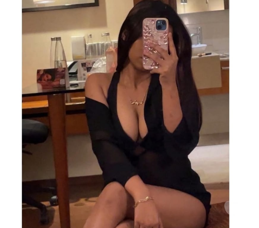 Escorts Bedfordshire Luton - Photos for Indian girl maha new in LUTON