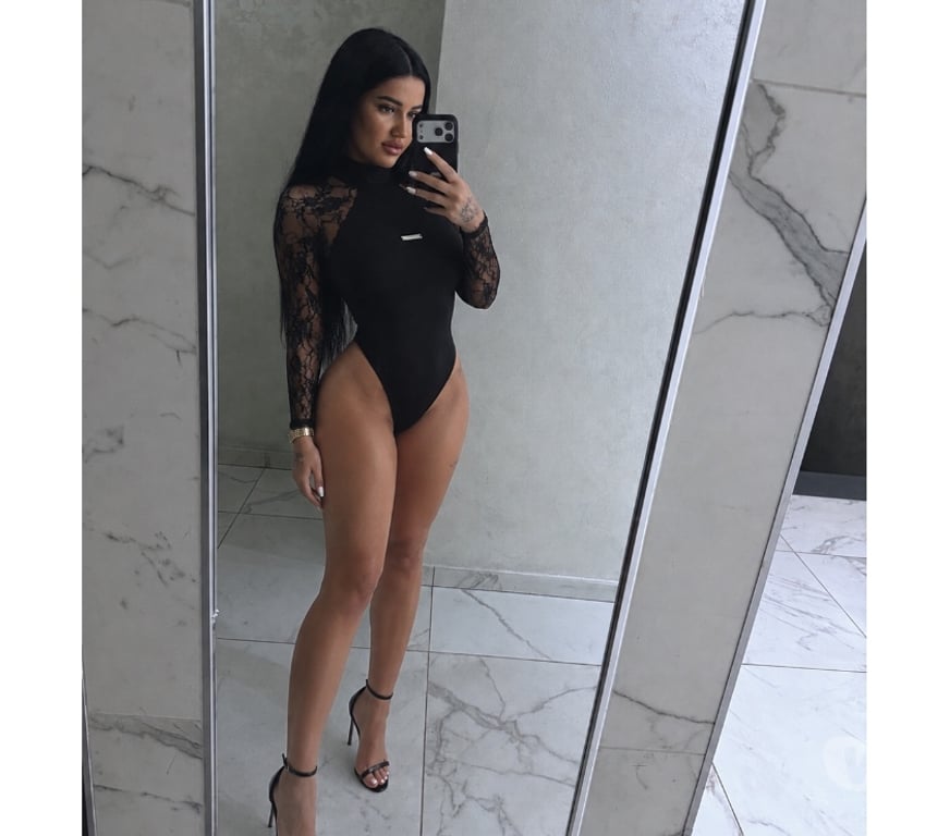 Escorts West London Hillingdon - Photos for 💚YOUNG QUEEN💚PERFECT BODY SLIM💚REAL 100%