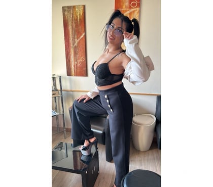 Escorts Barnsley Shropshire - Photos for Bella best in town