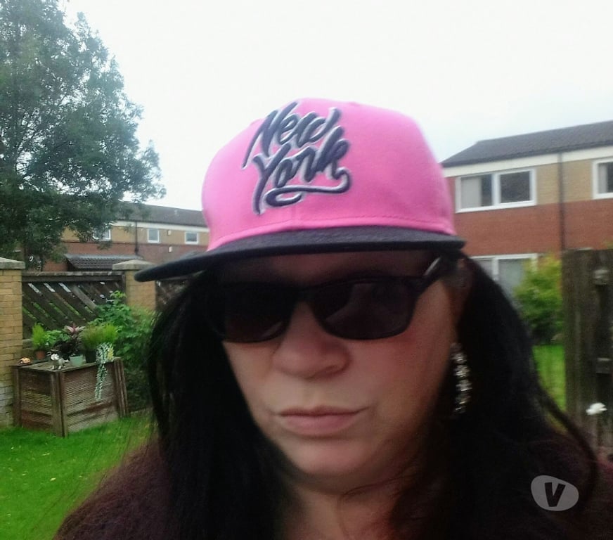 Escorts North West London Camden - Photos for BRITISH MATURE BRUNETTE IN CAMDEN