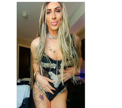 Transsexual Watford Town Centre Watford - Photos for Trans Escort Watford Carla 39 years