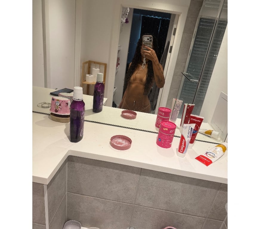 Escorts Lancashire Preston - Photos for Brazilian skinny Gabi 💋 party girl 🥂❤️💋GFE💋