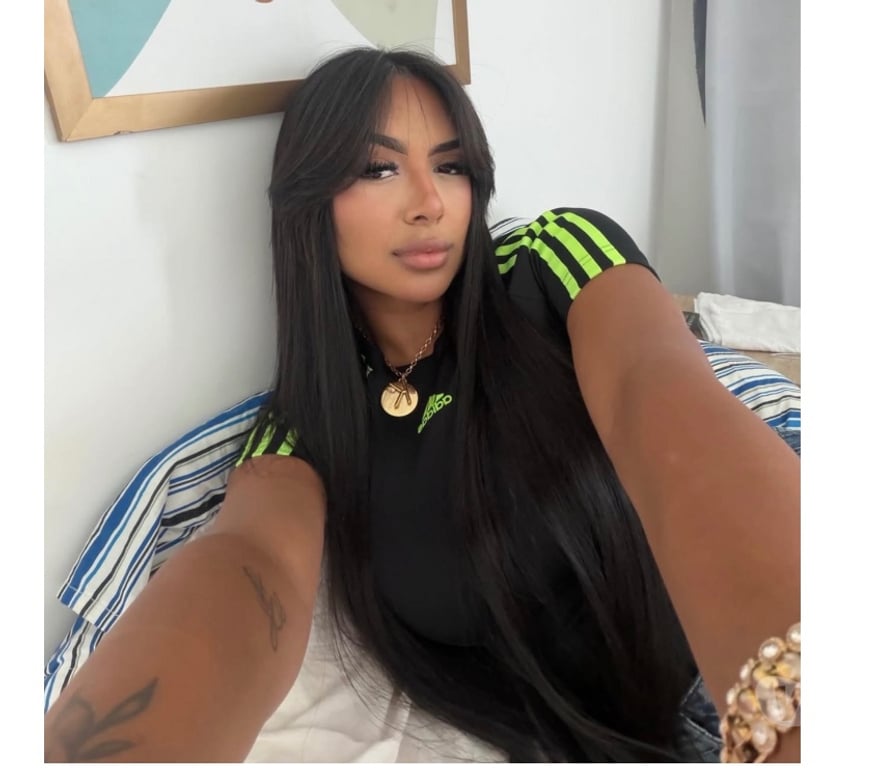 Escorts West Northamptonshire Northampton - West Northamptonshire - Photos for Camila Brunette 🇧🇷🔥Brazilian Party 🥳