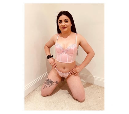 Escorts Tooting Broadway South West London - Photos for 🔥🔥🔥BIANCA PARTY NEW GIRL🔥🔥🔥