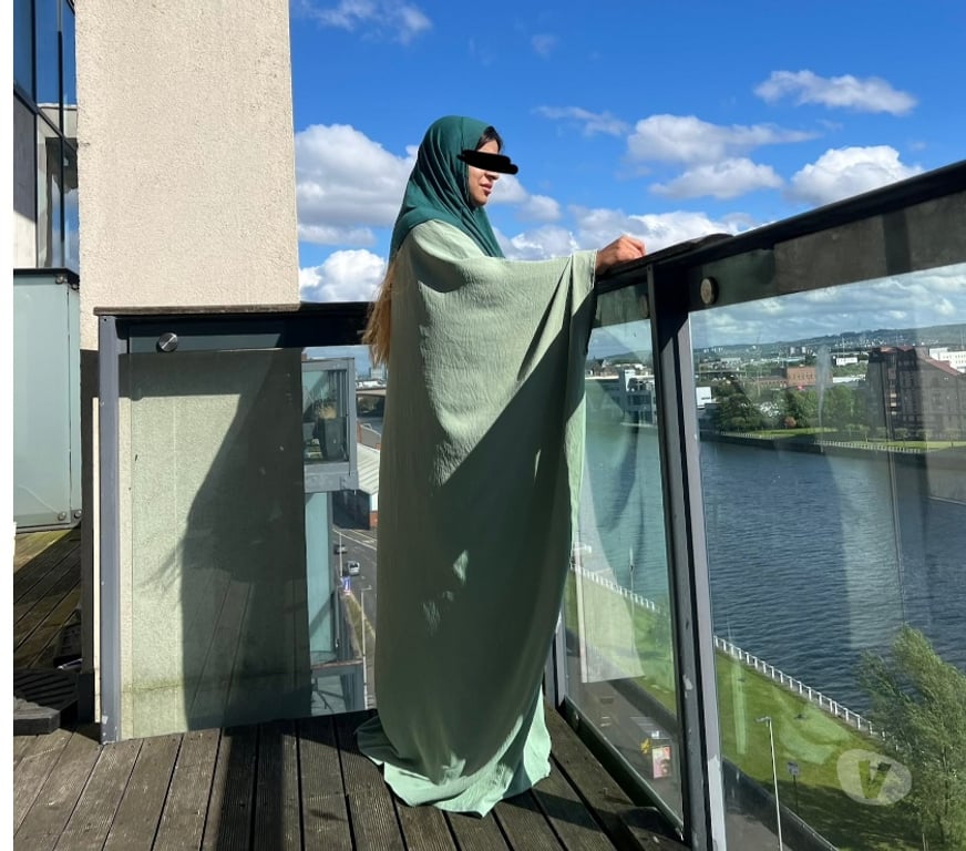 Escorts West Midlands Birmingham - Photos for Aisha Persian girl 2 times-30 min & 3 times-1hour