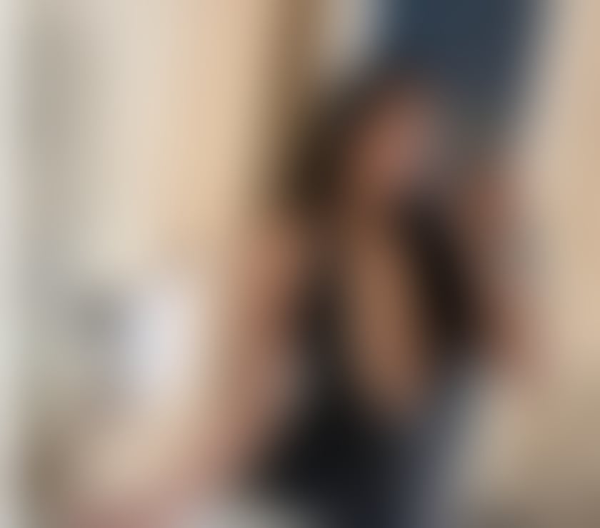  Escorts Woking Town Centre Woking - Photos for BELLA PARTY GIRL🎉NEW IN TOWN