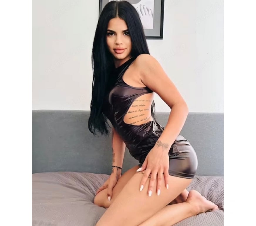 Escorts Hampshire Rushmoor - Photos for BELLA PARTY GIRL🎉NEW IN TOWN