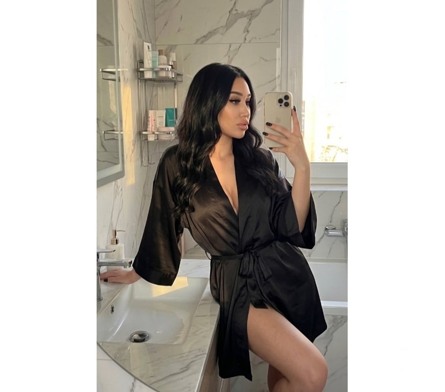 Escorts North London Enfield - Photos for Arzu🇹🇷22 Curvy Brunette🤎GFE 💋