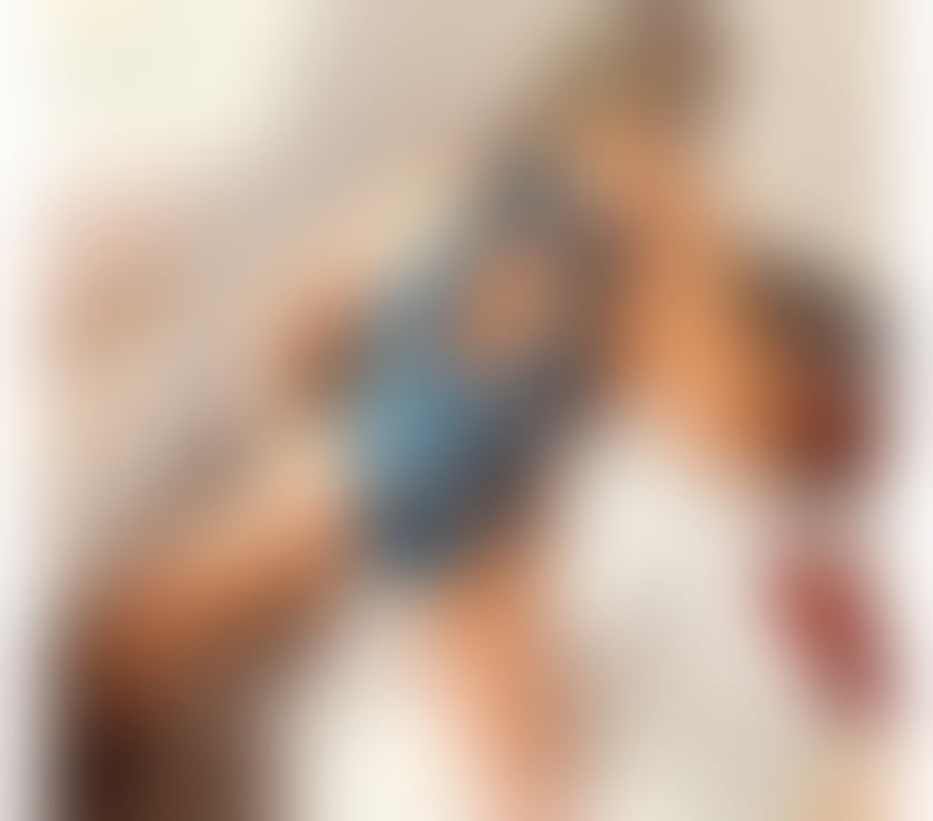 Photos for Brunette of dreams😍🤌back in city🥰real photos🥳