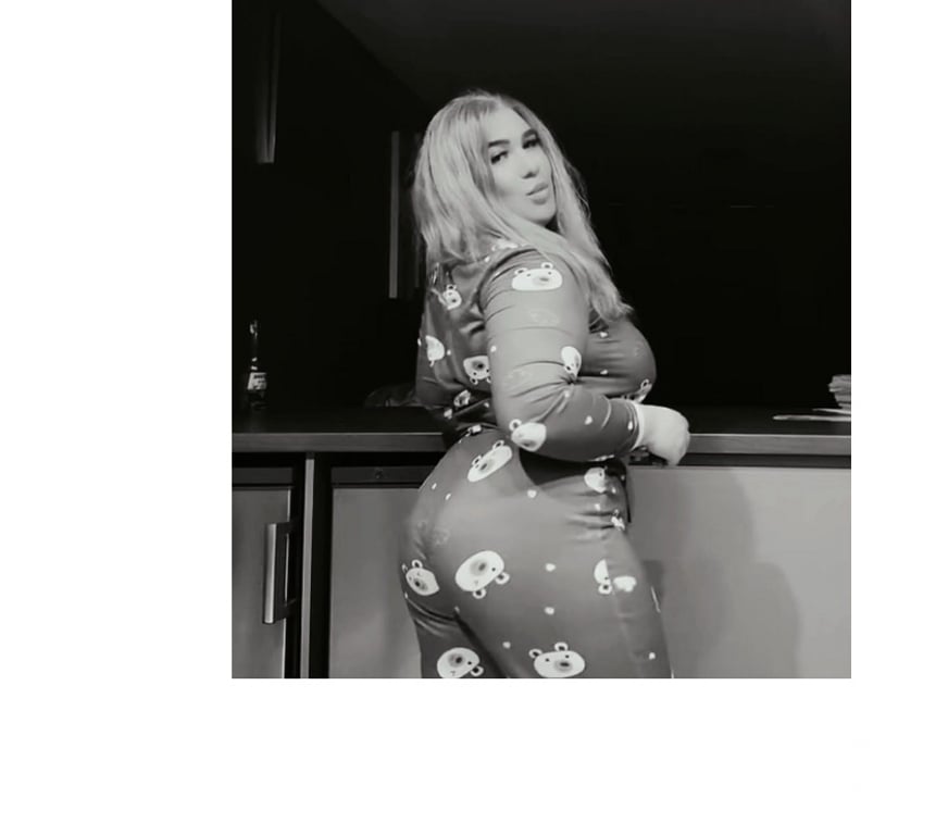 Escorts West Midlands Birmingham - Photos for Available party 🥳 girls 24, 7💋