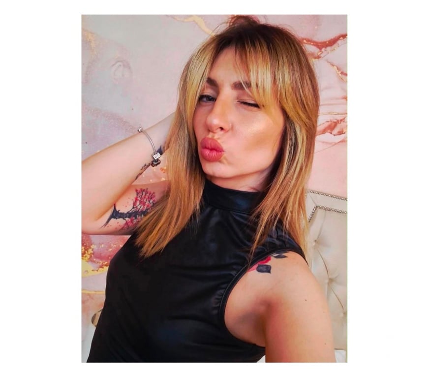 Escorts Merseyside Saint Helens - Photos for Real girl in you’re town🎀