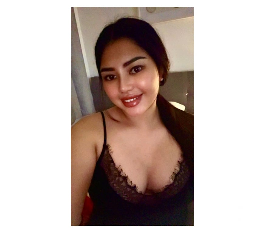 Escorts West Midlands Birmingham - Photos for Maya Chubby Thai real pics 100%