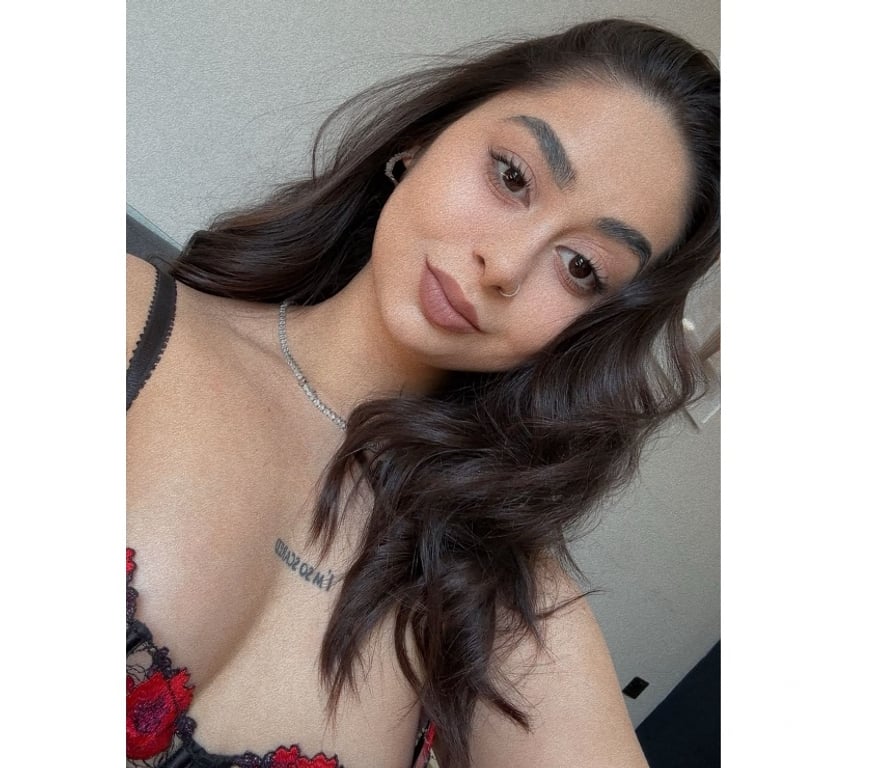 Escorts West Yorkshire Leeds - Photos for BABY FACE🤩ARABIC BEAUTY💫🩷CLEO🇪🇬🩷