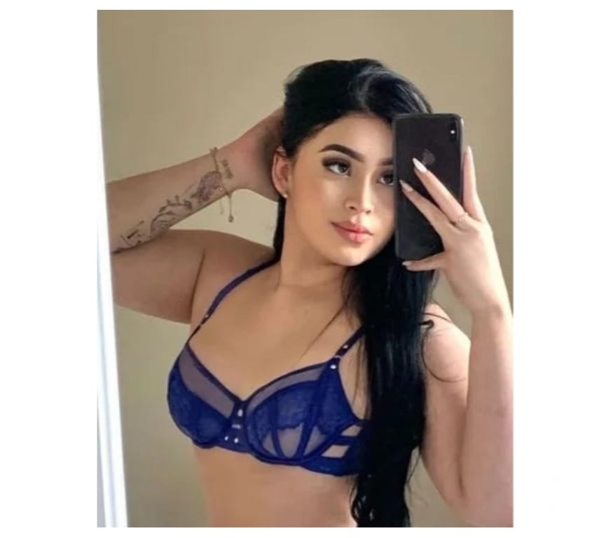 Escorts East London Redbridge - Photos for Best party🍾 girl Karina 🍾
