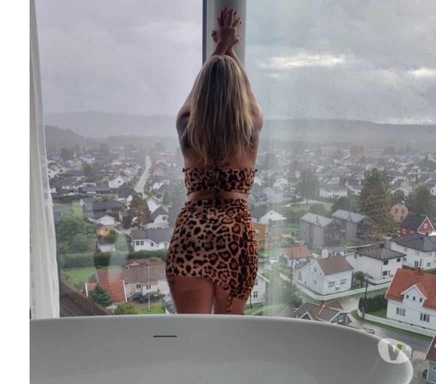Escorts South East London Catford - South East London - Photos for 🔥LUNA BRAZILIAN🔝🇧🇷BEST OWO💋🥂🔥PARTY🍾