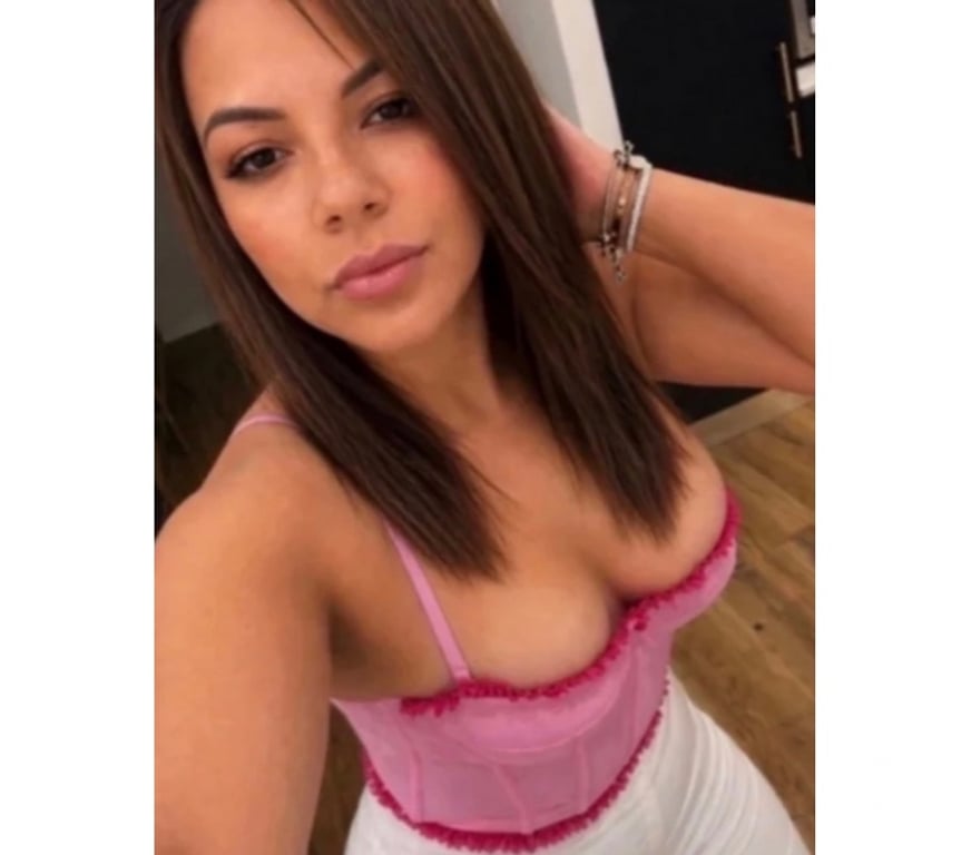 Escorts East London Leytonstone - East London - Photos for Luxury Arian ✨✨