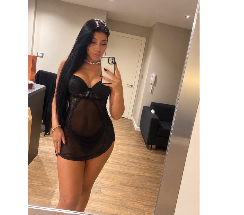 Escorts West Yorkshire Leeds - Photos for Kelly GFE 🇧🇷❤️‍🔥 BIG ASS 🍑