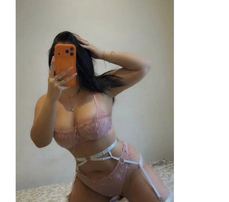 Escorts North West London Hampstead - North West London - Photos for Sweet and sexy girl outcall !!