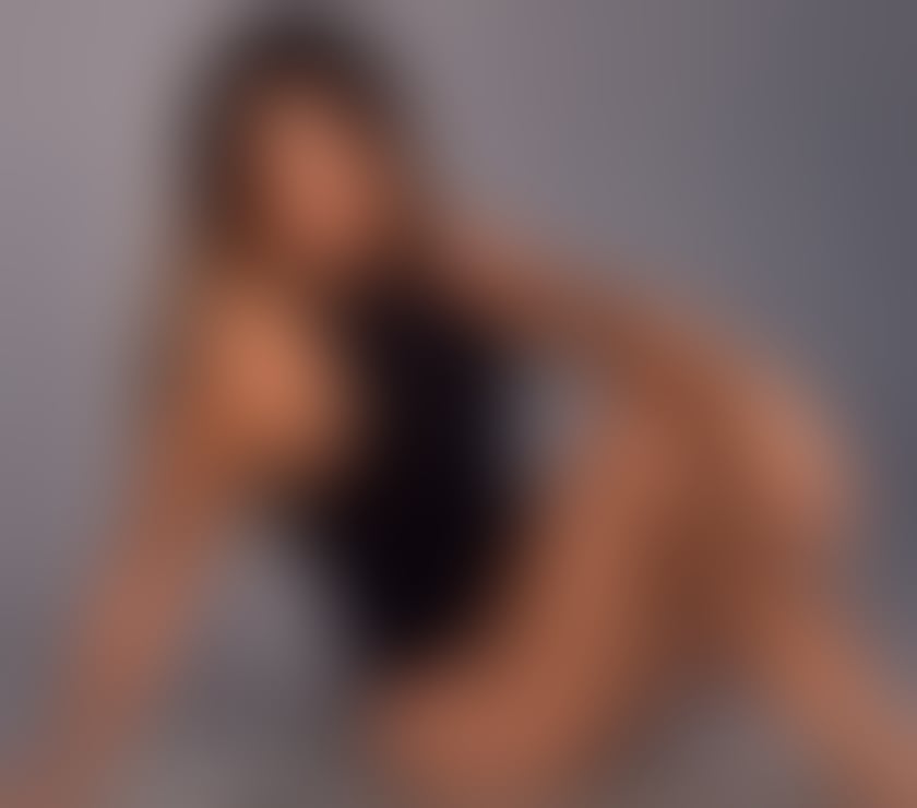 Trans Escorts Bedfordshire Luton - Photos for LARISSA BRAZILIAN PARTY 🇧🇷