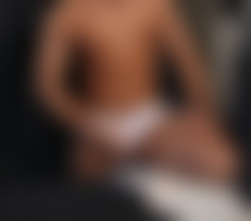 Hot 🔥 sexy Brazilian size 10 inch party boy 👅