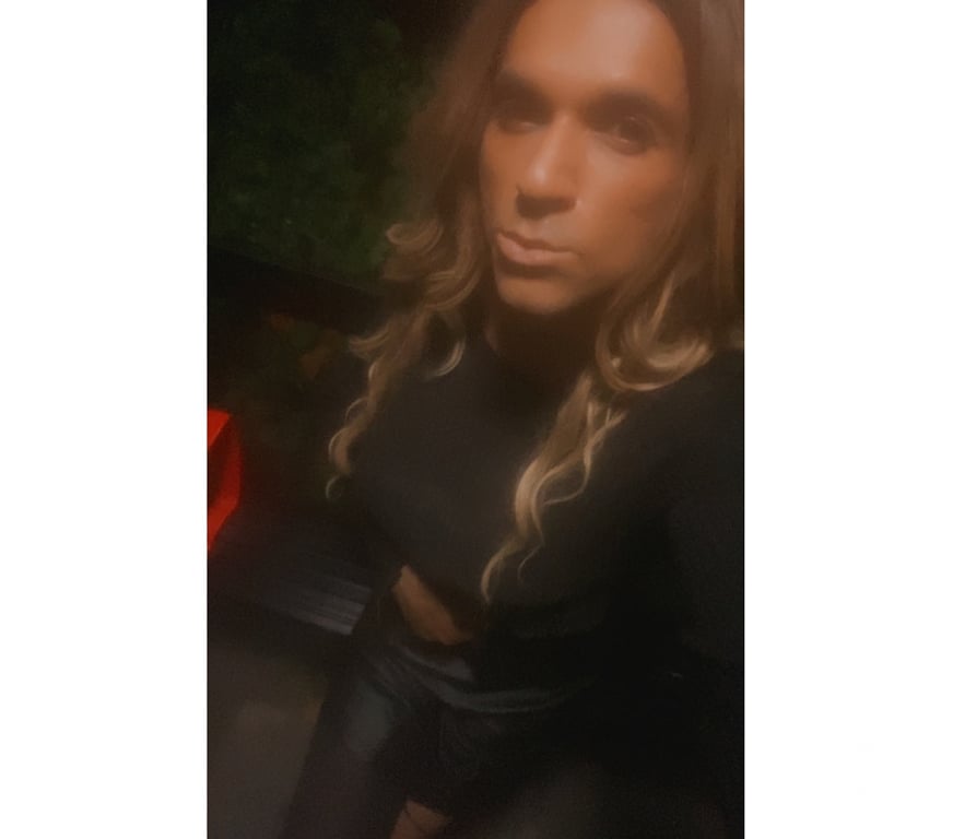  Gay massage Reading Earley - Reading - Photos for SUN IS OUT, MEET YOUR SEXY FEM CROSSDRESSER
