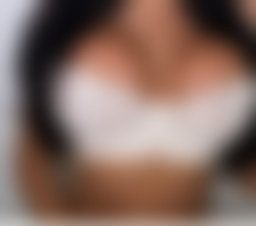 Escort Exeter City Centre Exeter - Photos for lucy loo! Pick me up car meets only! No deposit ❤️