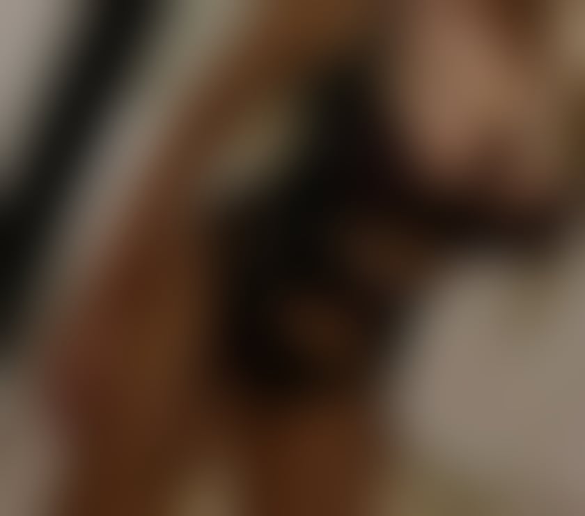 Escorts West Midlands Birmingham - Photos for Sexy new in town blonde latino 💯 really party 🥂